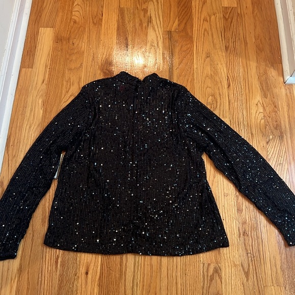 Vince Camuto Sequin Top - Picture 8 of 10